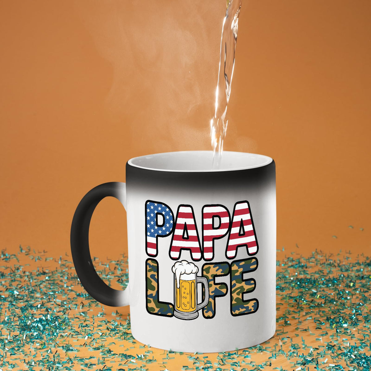 Hot water poured into the Papa Life colour changing mug as the design appears