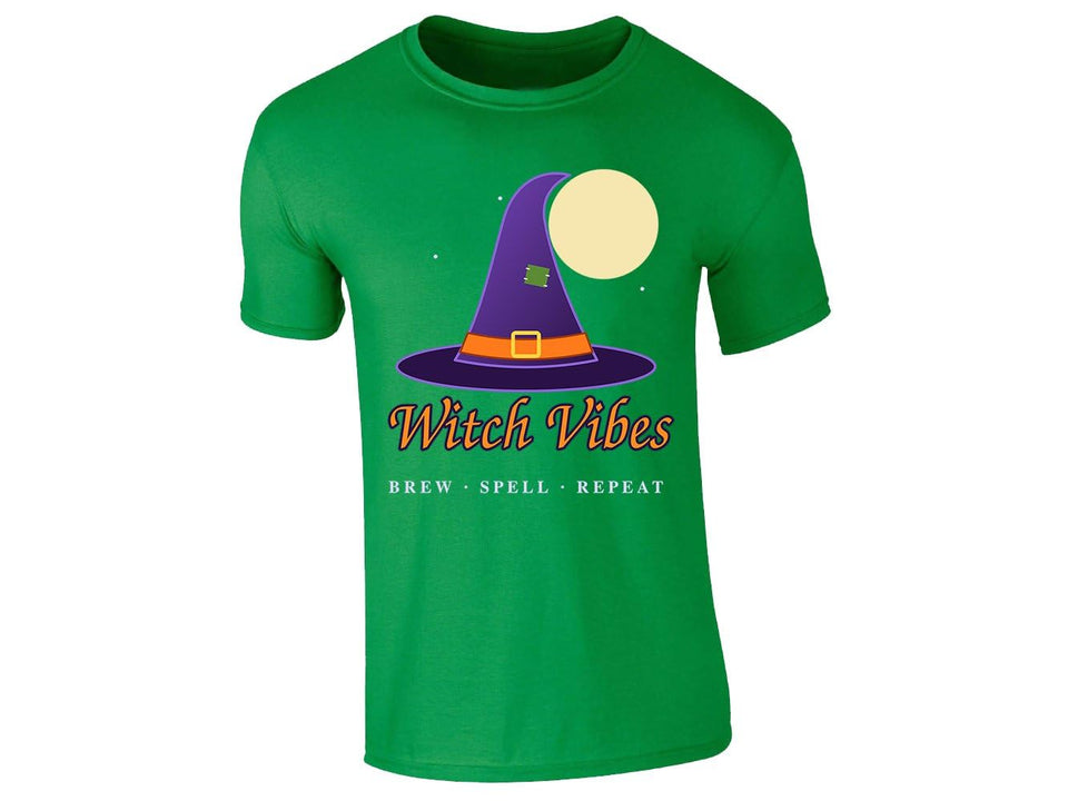Irish Green men's T-shirt with “Witch Vibes – Brew, Spell, Repeat” witch hat design
