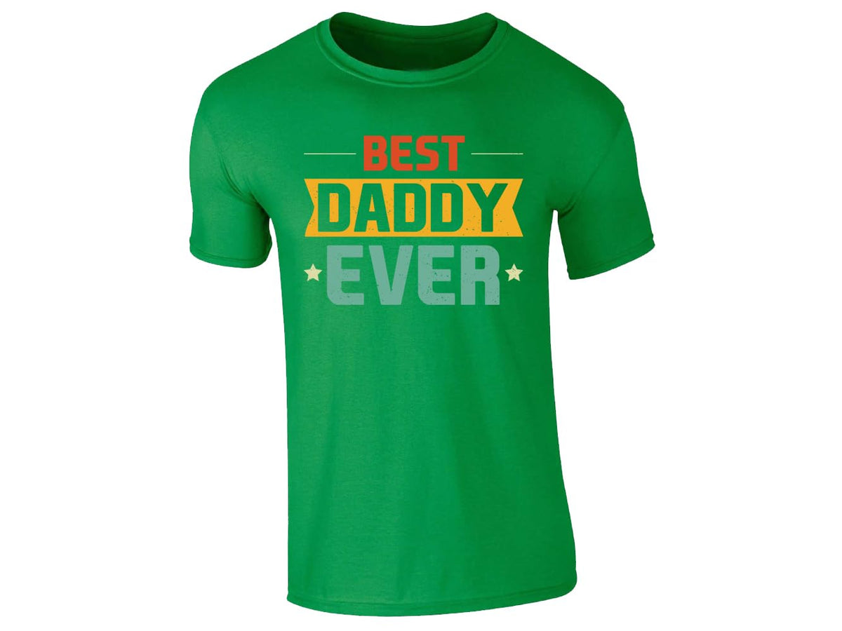 Irish Green men's T-shirt with “Best Daddy Ever” retro design