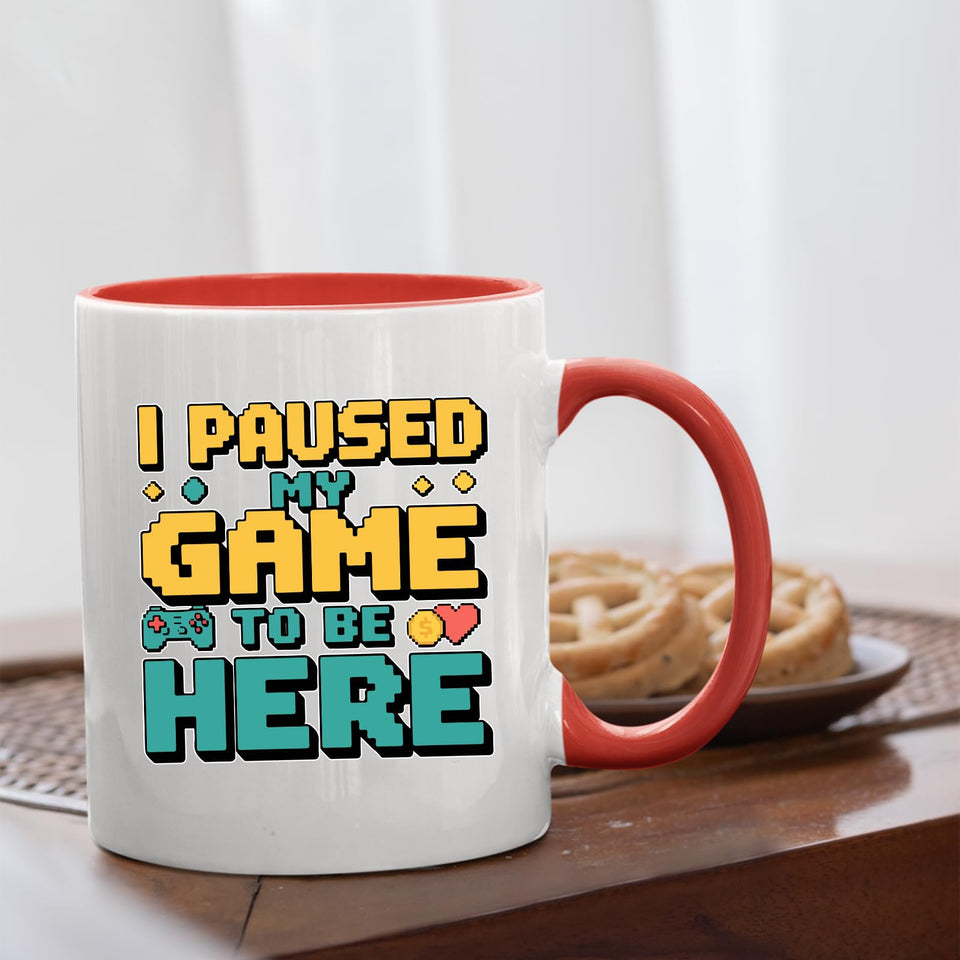 I Paused My Game to Be Here Mug – Funny Gamer Coffee Cup with Retro Controller for Him, Her, Teens & Gaming Fans